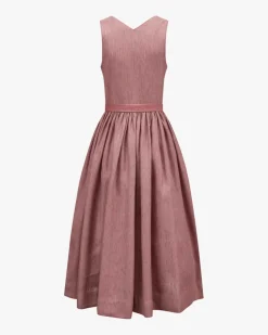 Bette Leinendirndl lang mit Sylvia Schürze