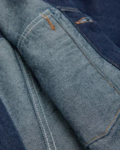 Contoured Jeansjacke