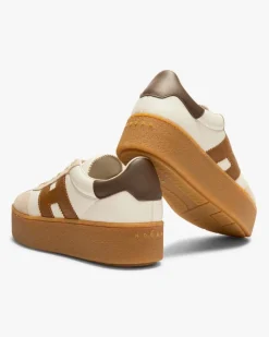 Cool Plateau Sneaker