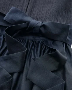 Dirndl lang mit Schürze