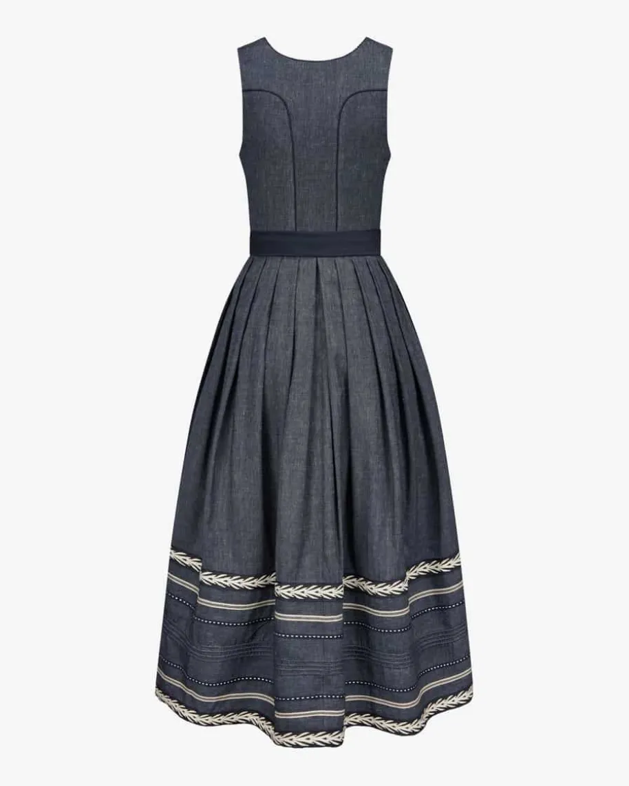 Dirndl lang mit Schürze