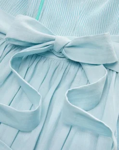 Dirndl lang mit Schürze