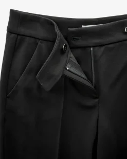 Emotional Essence l Hose