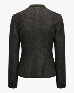Hillary Trachten-Strickblazer