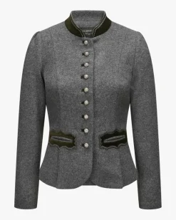 Josefa Trachtenblazer