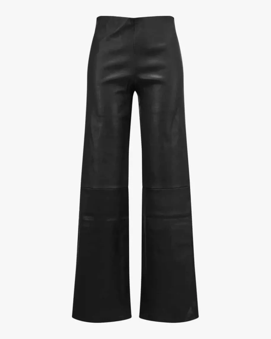 Karina Hose aus Lammleder