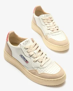 Medalist Low Sneaker
