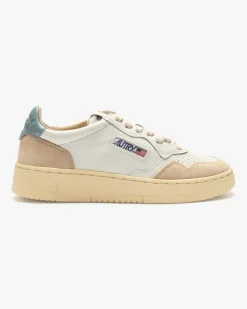 Medalist Low Sneaker