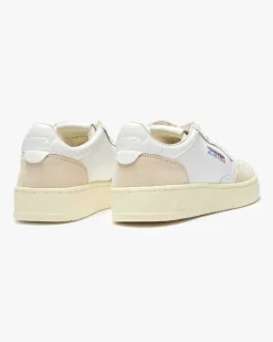 Medalist Low Sneaker