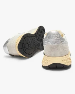 Metallic Reelwind Low Sneaker