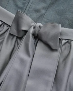 Midi-Wiesndirndl mit Schürze