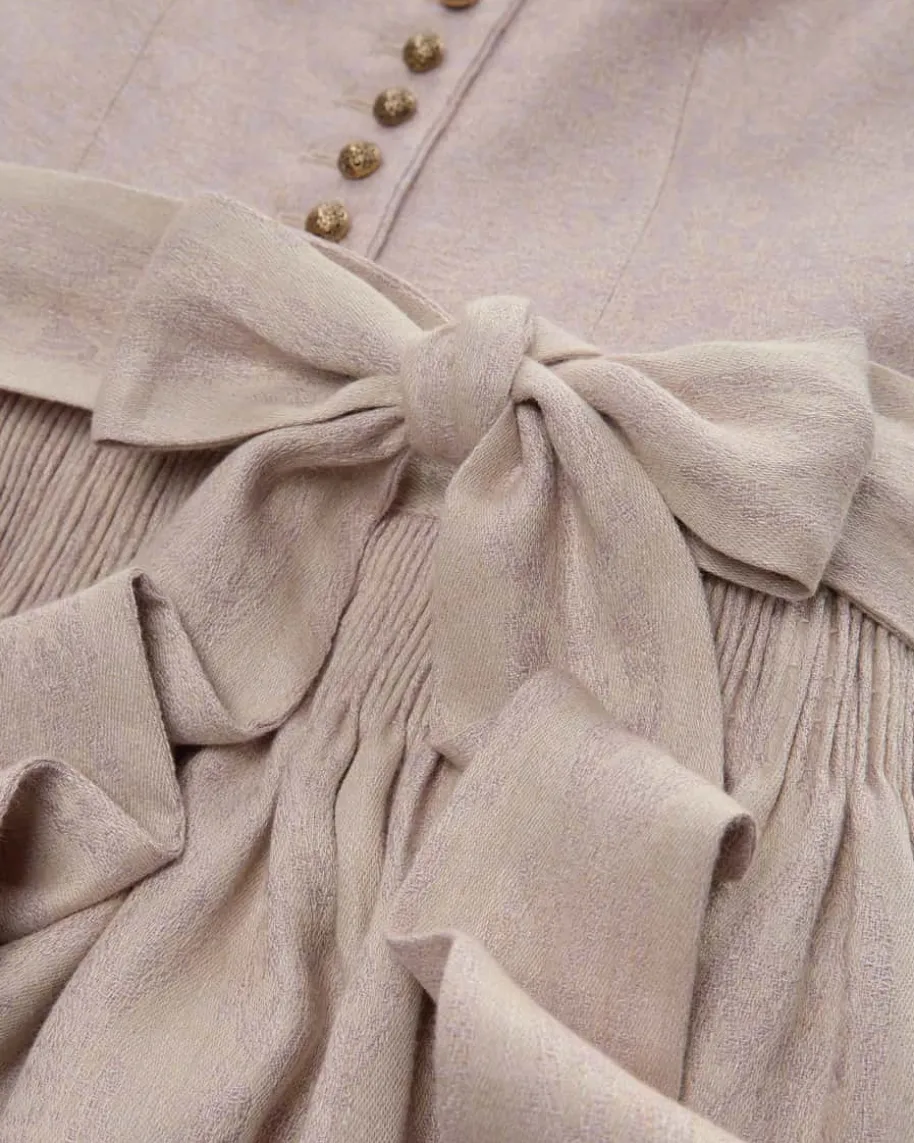 Monika Leinen-Dirndl lang mit Schürze