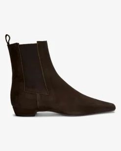 Neralis Chelsea Boots
