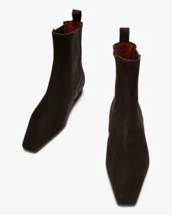 Neralis Chelsea Boots