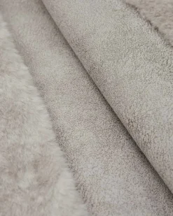 Olena Wende-Kunstfellweste