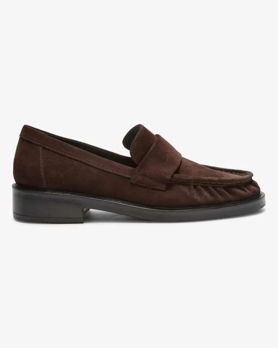 Silvy Loafer