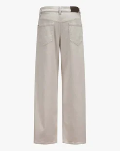 The Loose Barrel Jeans