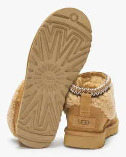 Ultra Mini Curly Boots