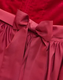 Wiesndirndl lang mit Schürze