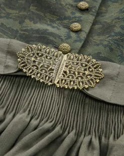 x LODENFREY Carolina Dirndl lang mit Leinenschürze