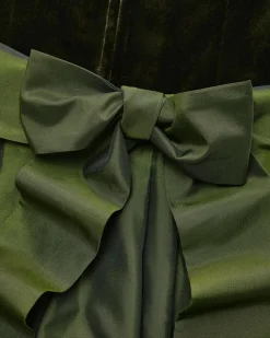 x LODENFREY Samtdirndl Midi mit Schürze