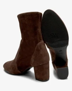 Yuliana Stiefeletten