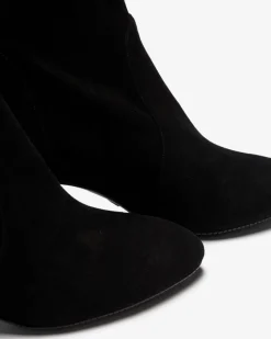 Yuliana Stiefeletten